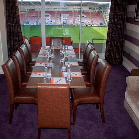 Blackpool Football Club Stadium Hotel, A Member Of Radisson Individuals Eksteriør billede
