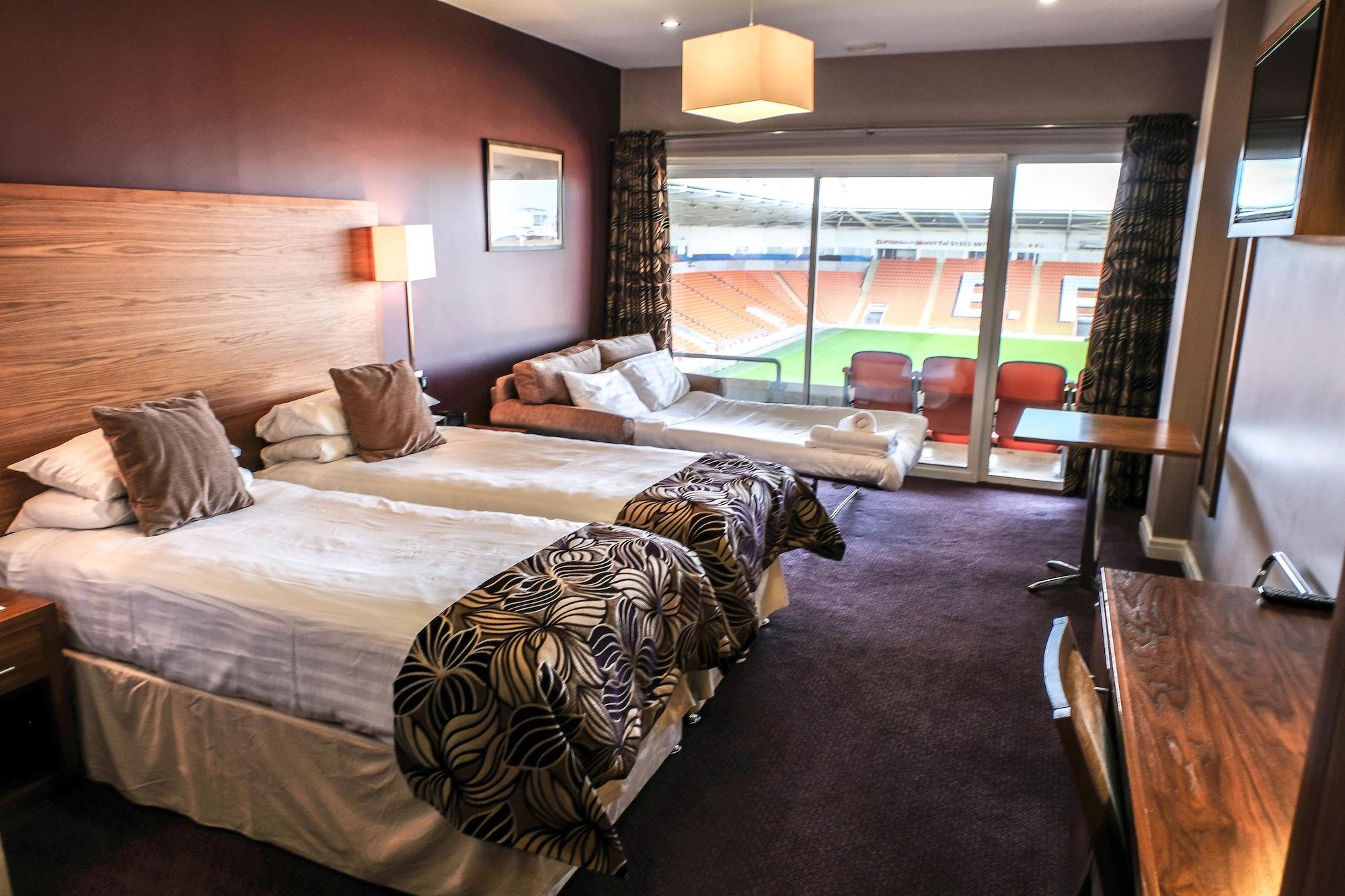 Blackpool Football Club Stadium Hotel, A Member Of Radisson Individuals Eksteriør billede