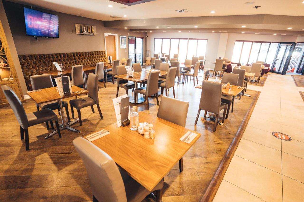 Blackpool Football Club Stadium Hotel, A Member Of Radisson Individuals Eksteriør billede