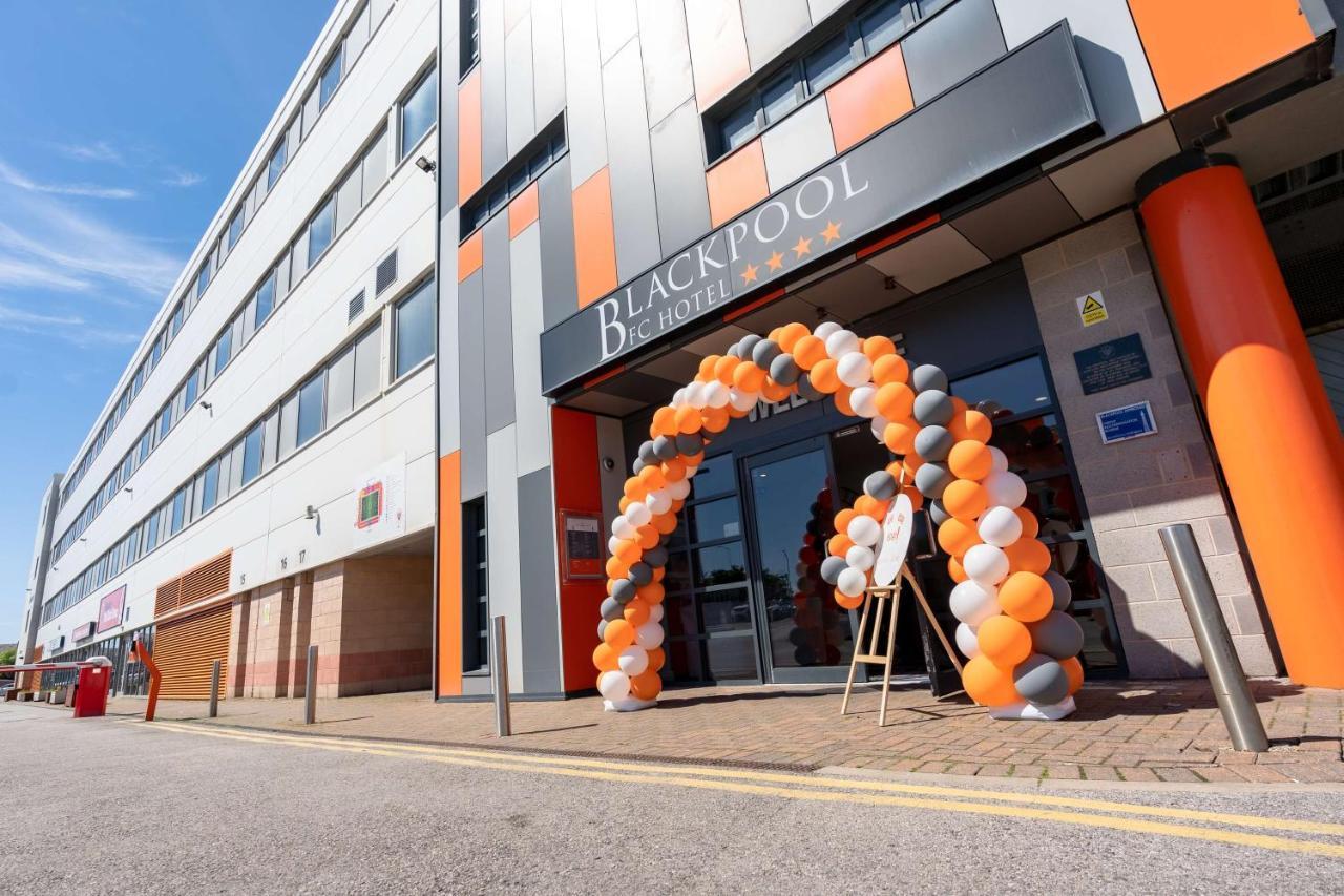 Blackpool Football Club Stadium Hotel, A Member Of Radisson Individuals Eksteriør billede