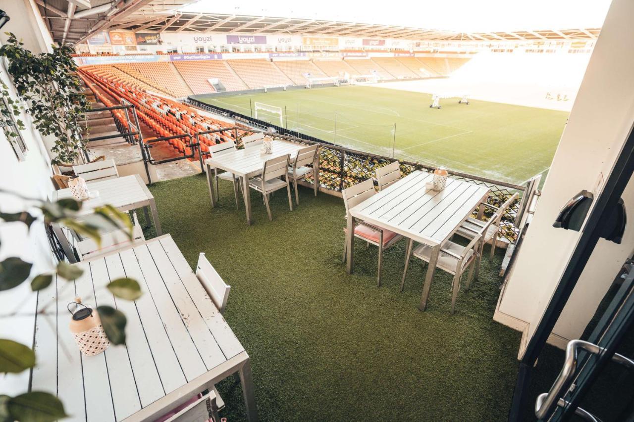 Blackpool Football Club Stadium Hotel, A Member Of Radisson Individuals Eksteriør billede